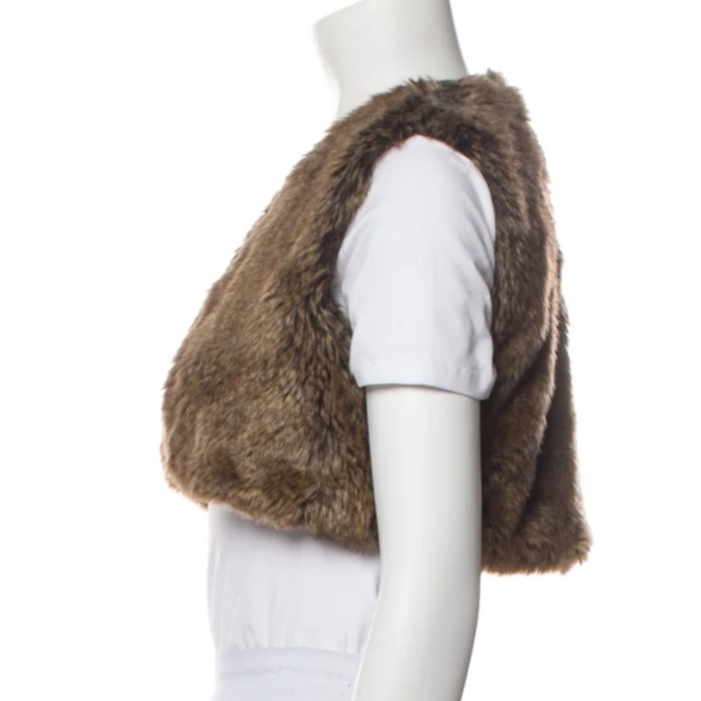 MAX MARA Fur Vest Bolero - Picture 3 of 9
